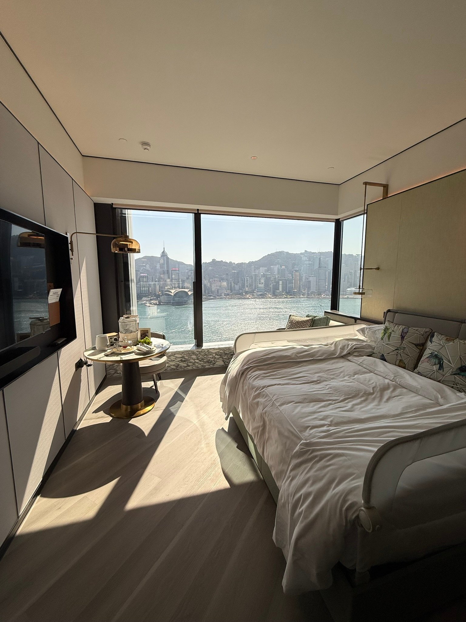 Kimpton Tsim Sha Tsui Premium King Victoria Harbor View